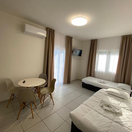 Opalium Beach Front Suites Potos Dış mekan fotoğraf