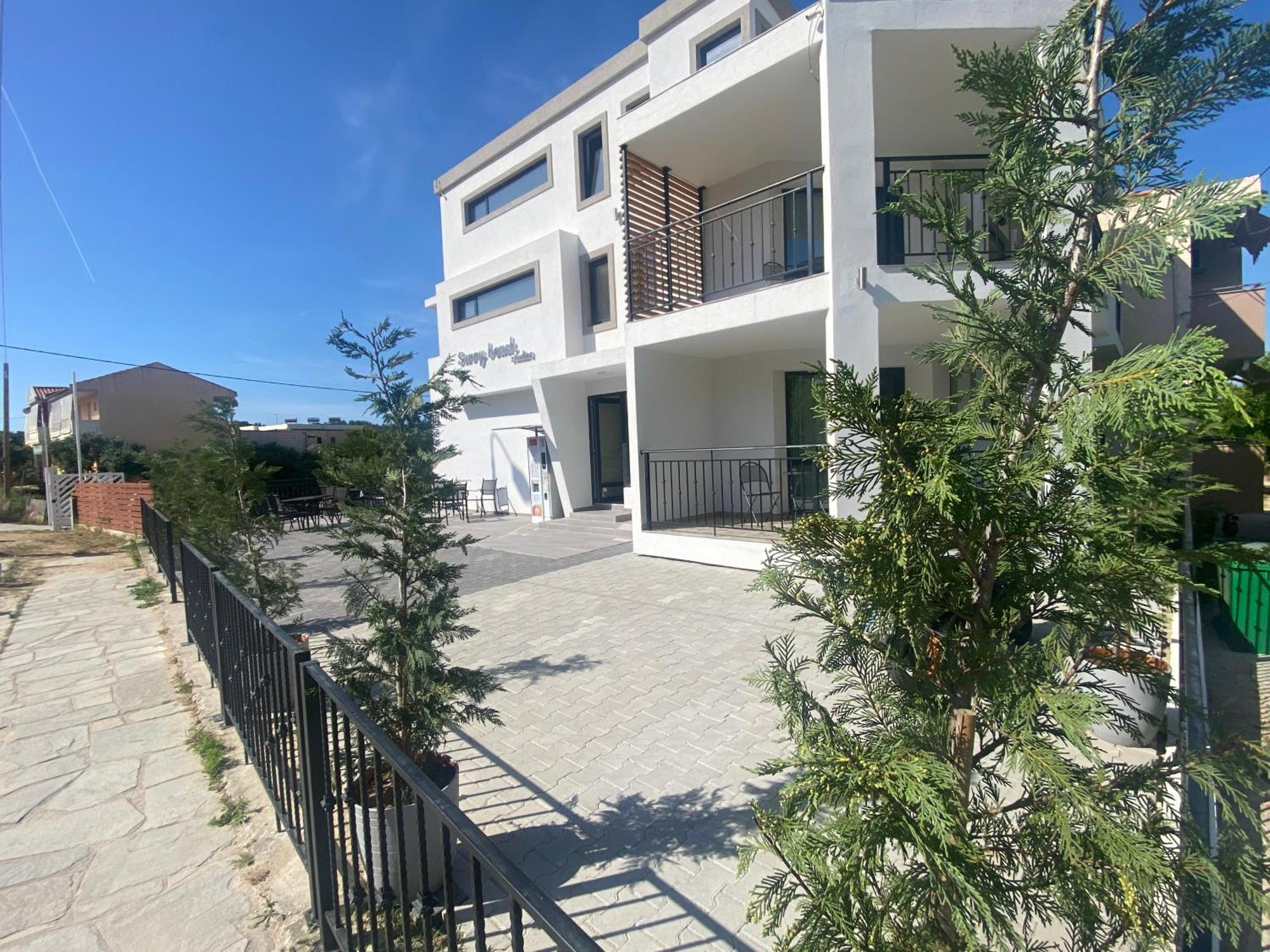 Opalium Beach Front Suites Potos Dış mekan fotoğraf