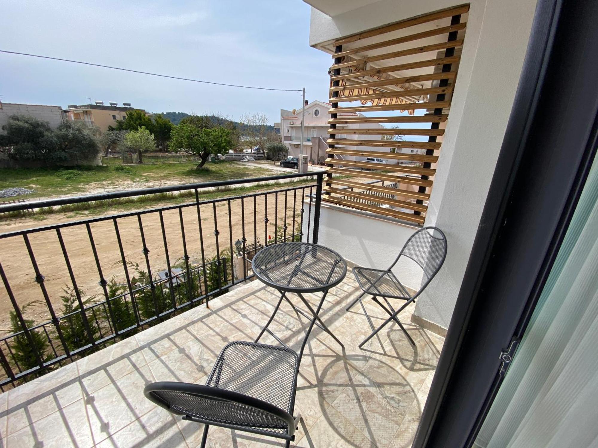 Opalium Beach Front Suites Potos Dış mekan fotoğraf