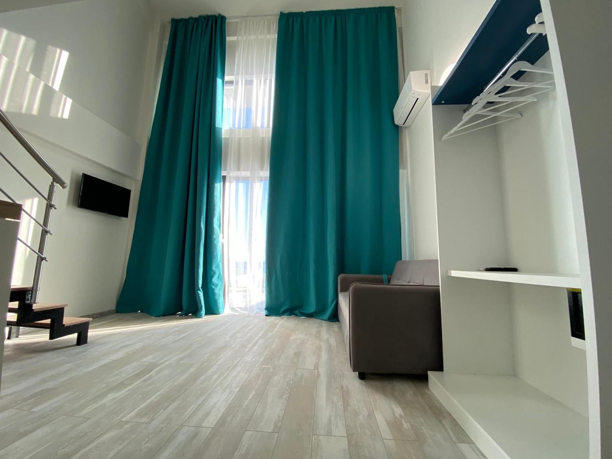 Opalium Beach Front Suites Potos Dış mekan fotoğraf